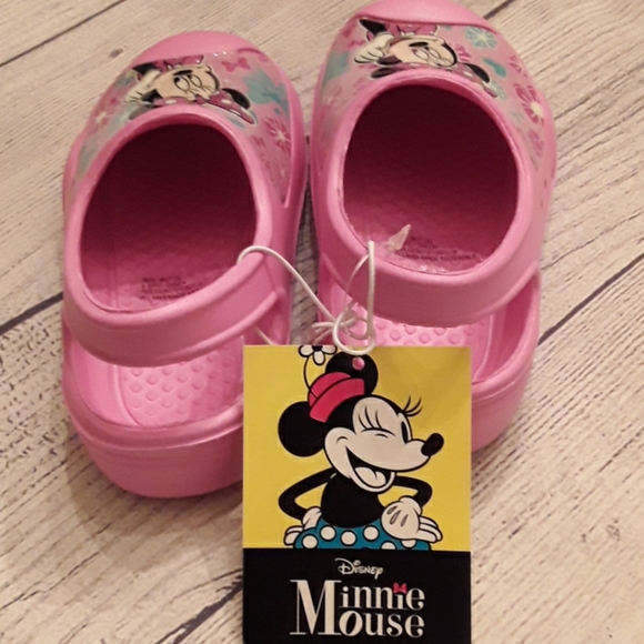 NWT Disney Minnie Mouse sandals - Picture 3 of 4